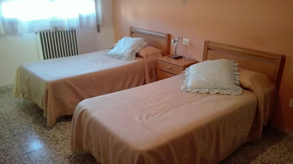 Hostal Terraferma Algerri Экстерьер фото